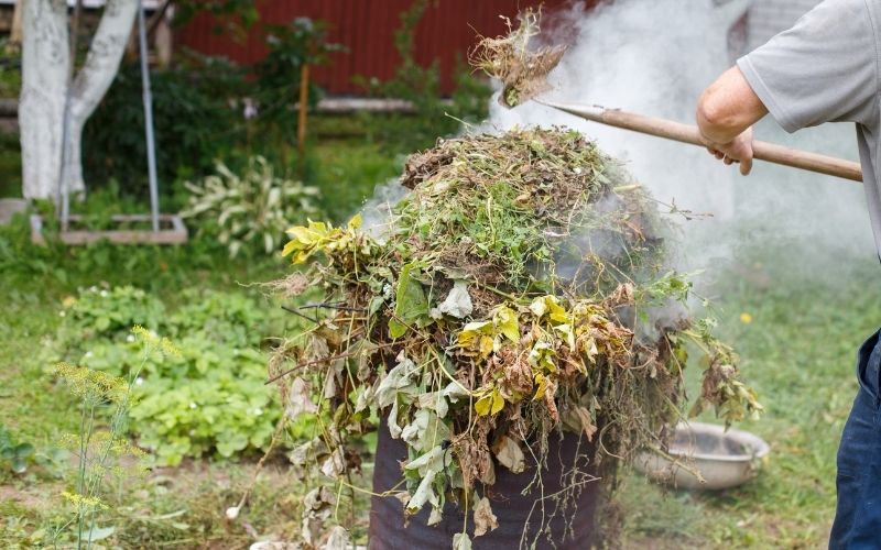 how do you use a garden incinerator