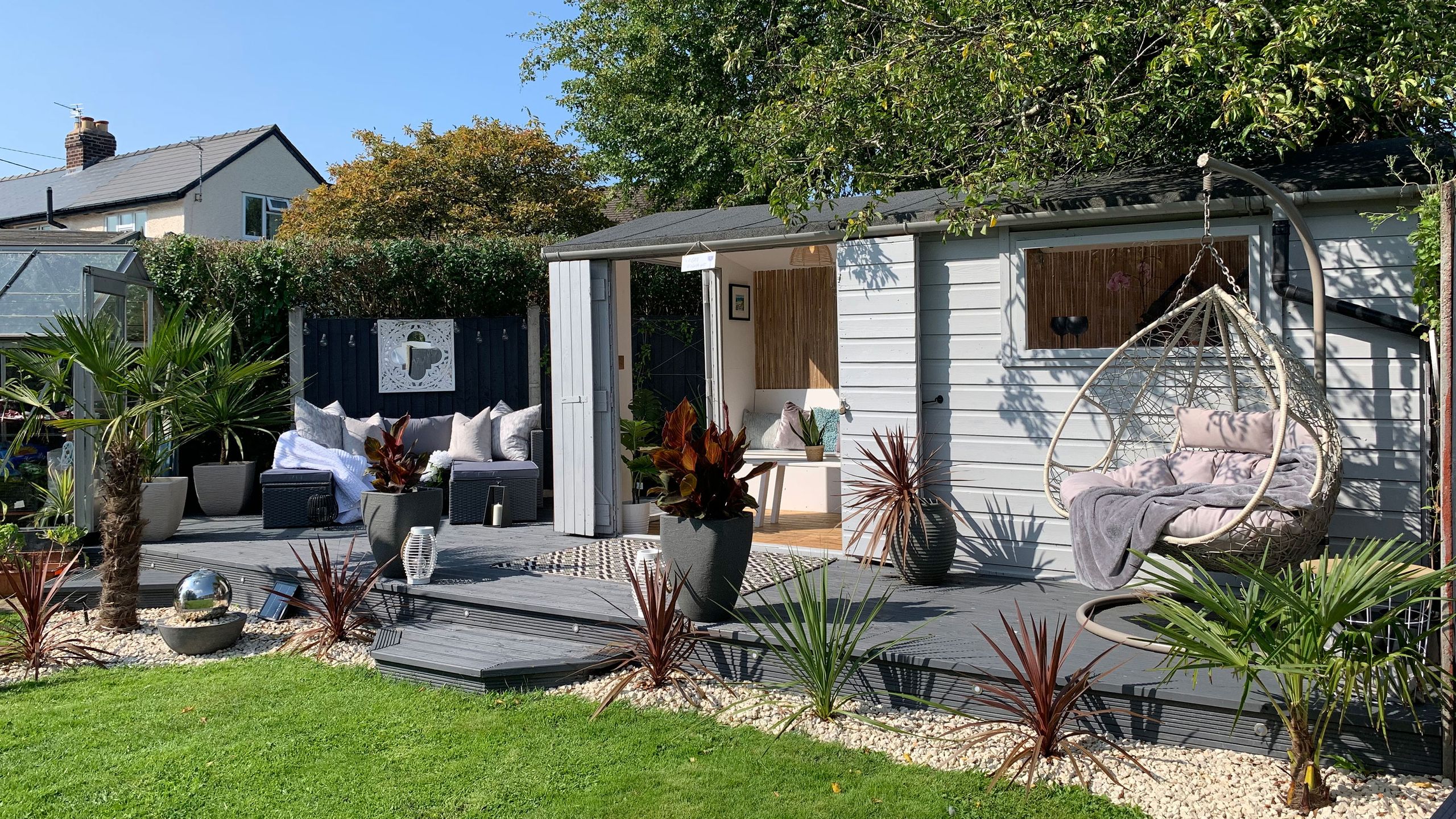 How this garden was turned into a tropical paradise on a budget