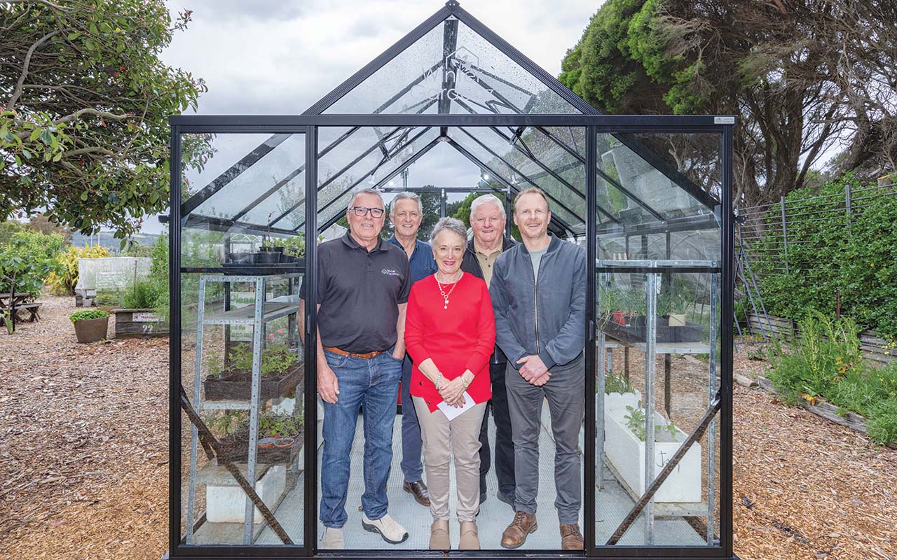 New greenhouse blooms at community garden