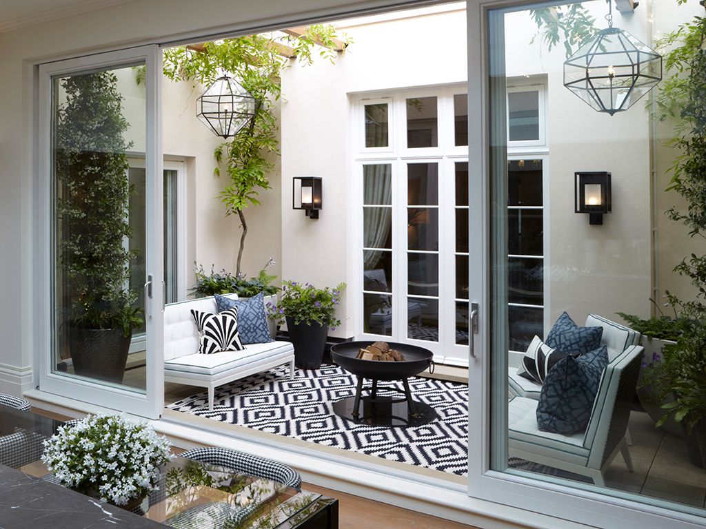 16 Courtyard Gardens Ideas to Maximize Your Small Space