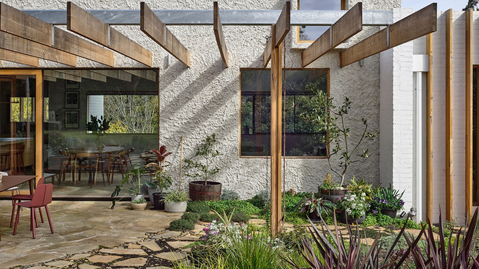 This Potted ‘Mini Meadow’ Fills Small Gardens With Flowers