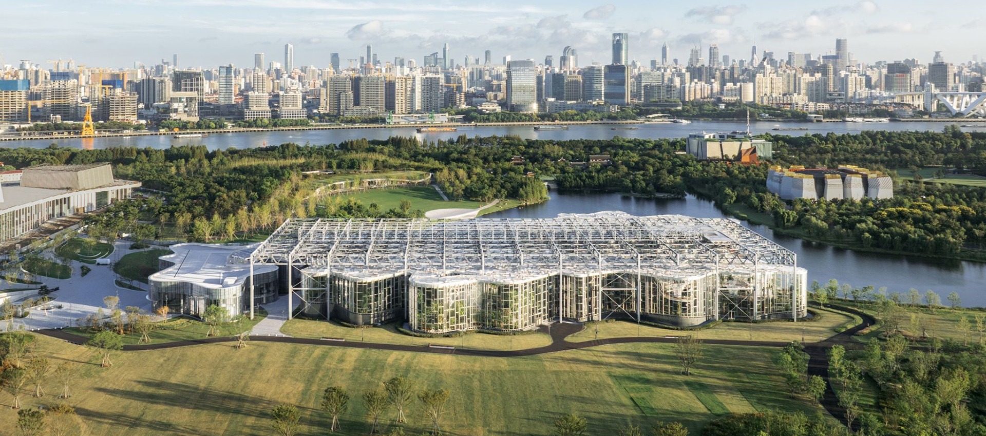 Nature as an essential base. Expo Cultural Park Greenhouse Garden by DMAA