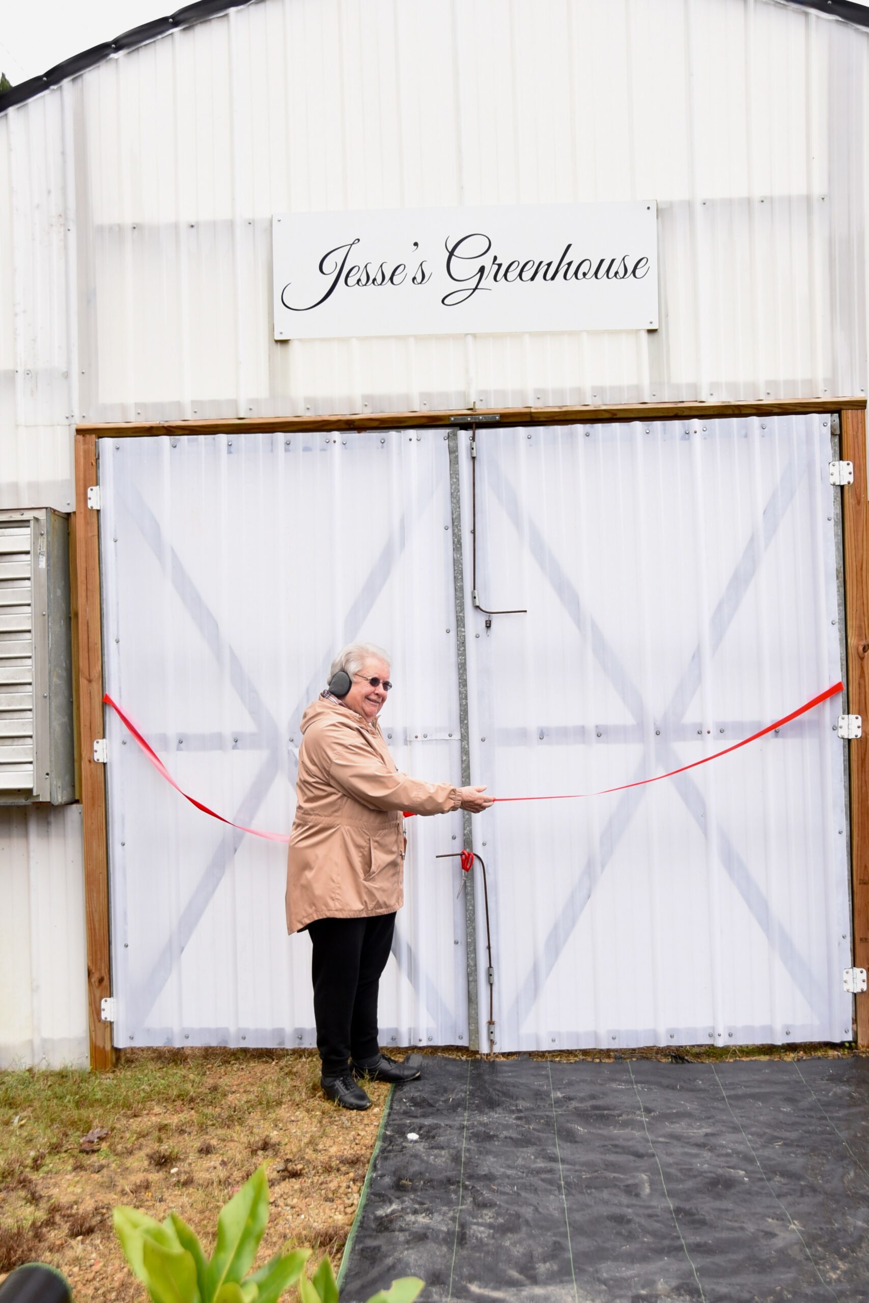 Jesse’s Greenhouse opens possibilities for Master Gardeners