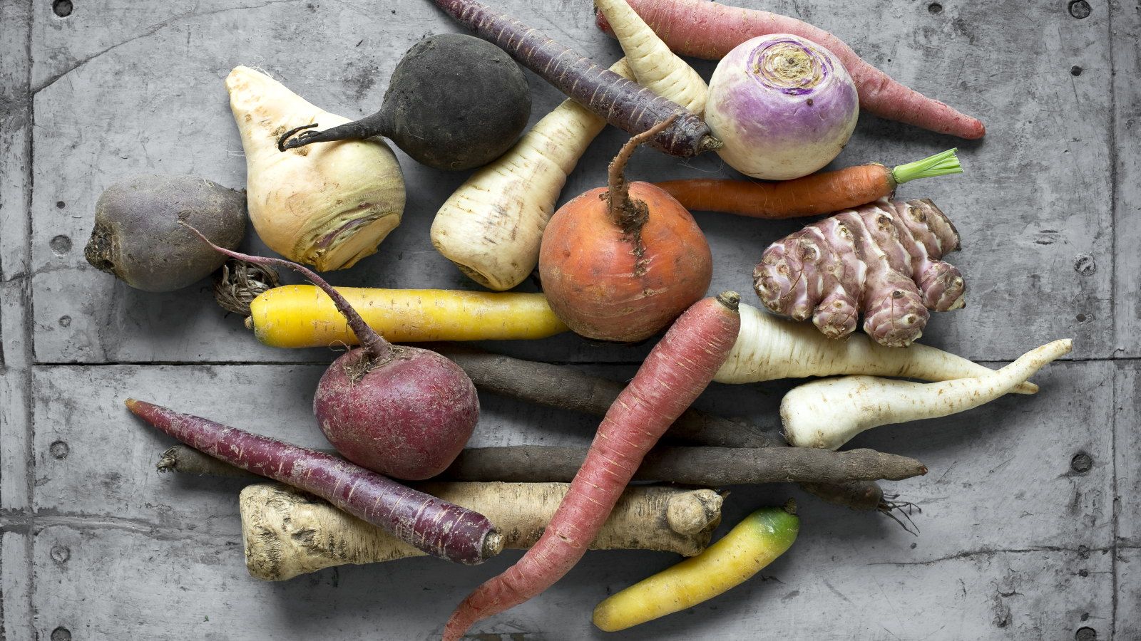 How to overwinter root vegetables in three different ways