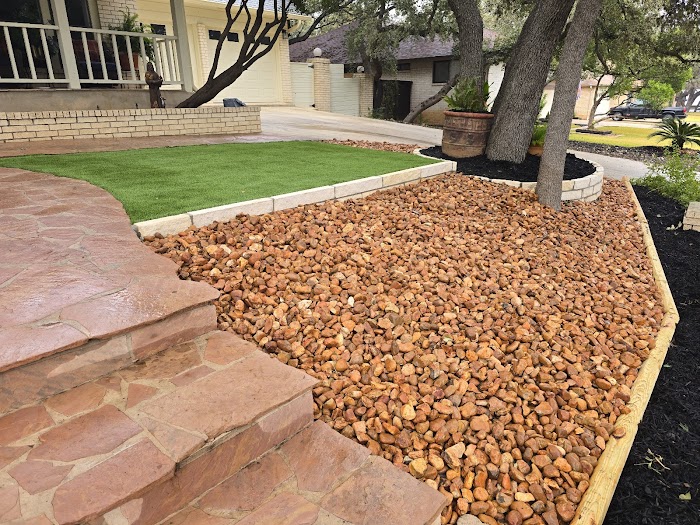 Lone Star Landscaping and Tree Service