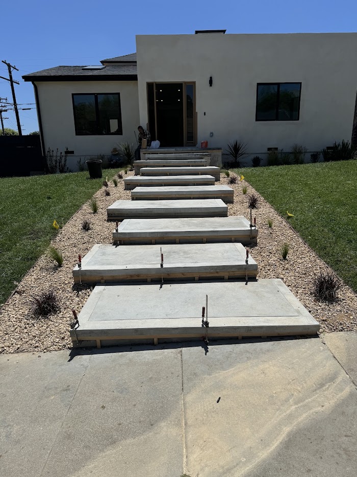 The Landscaping Contractor