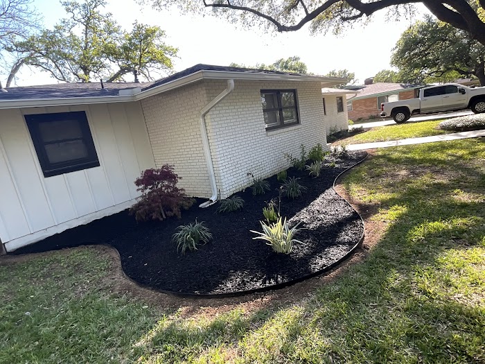 LAWN D.R LANDSCAPING AND IRRIGATION LLC