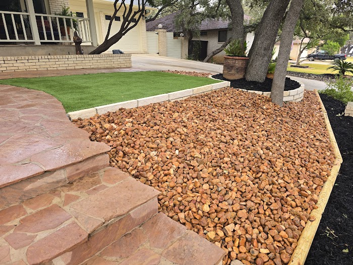 Lone Star Landscaping and Tree Service