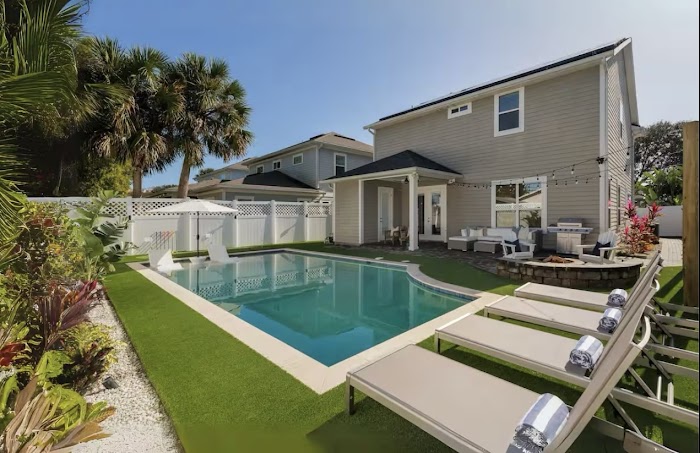 Frank’s Pool Services, Inc.