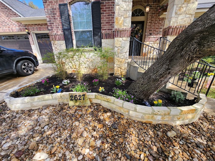 Verde Landscaping & Tree Trimming