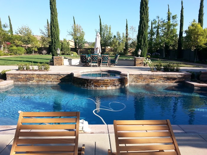 Diamond Pool Service