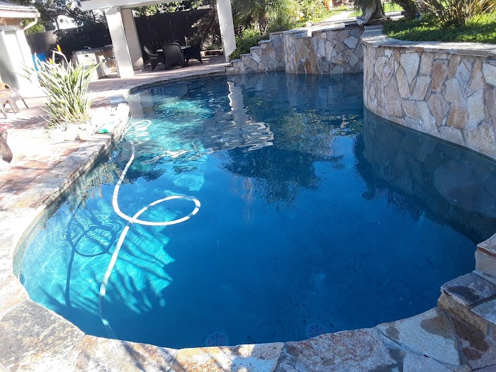 Pool Service Granada Hills