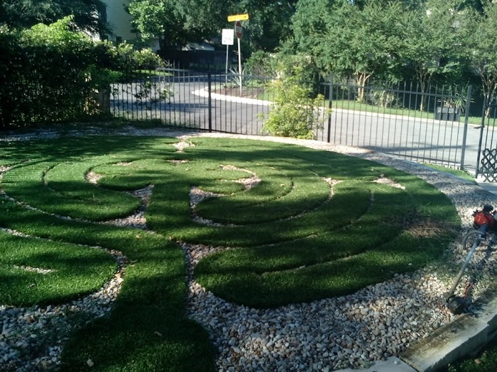 LawnStarter Lawn Care Service