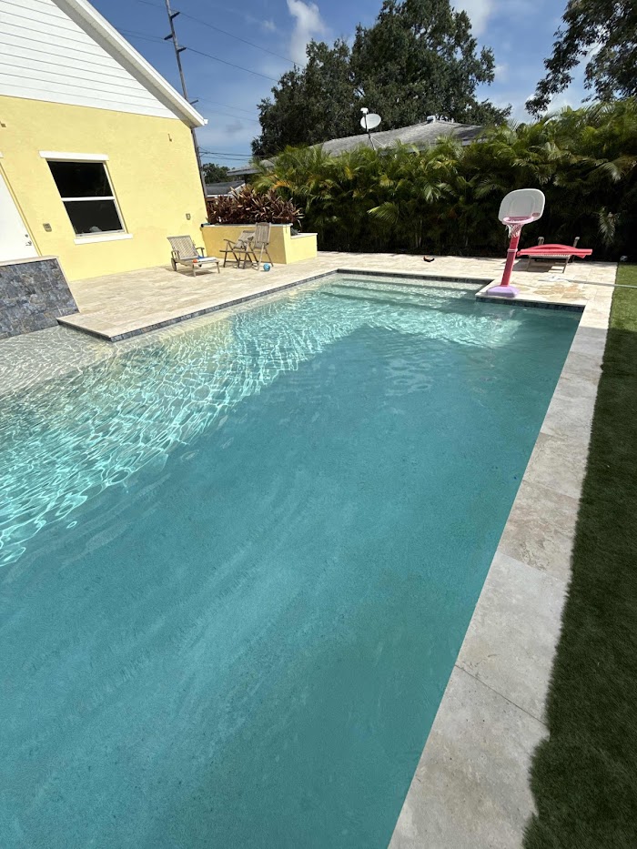 Glass Pool Co. Tampa