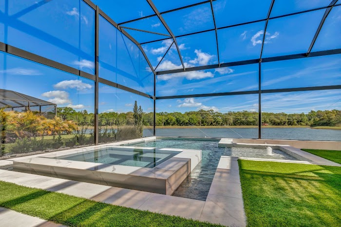 Larsen’s Pool & Spa