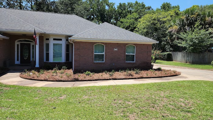 Emerald Green Landscapes LLC