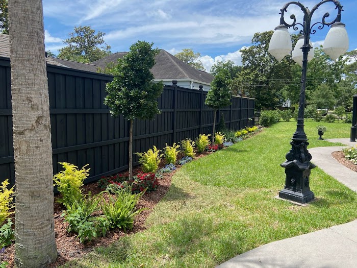 Premier Landscaping & Design INC