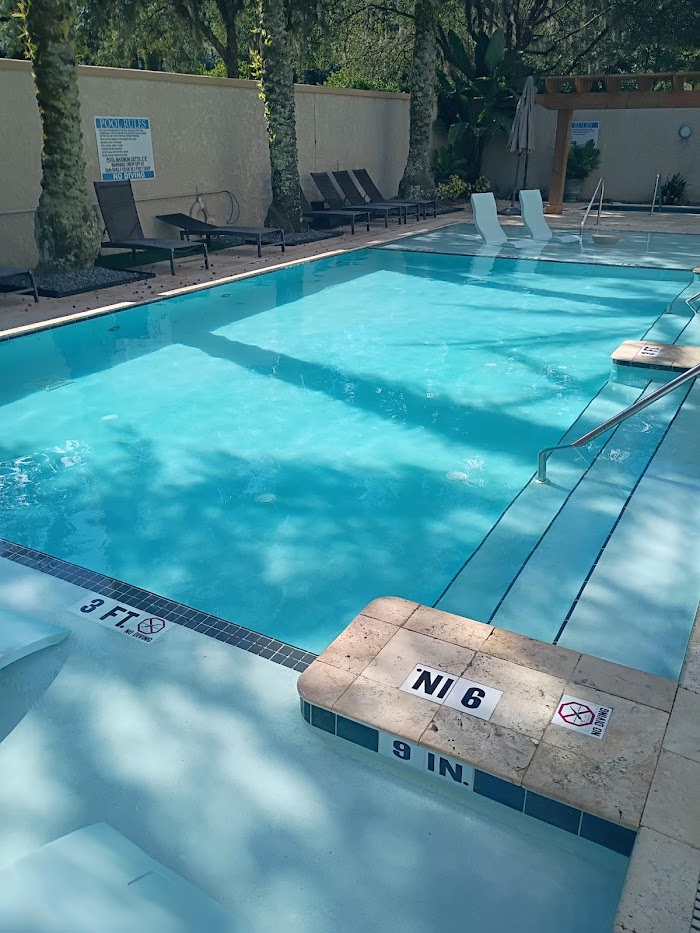 Endless Summer Pool Cleaning, LLC