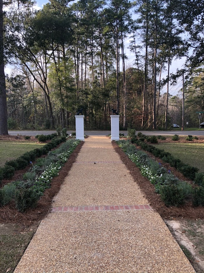 Greenscapes Design & Co.