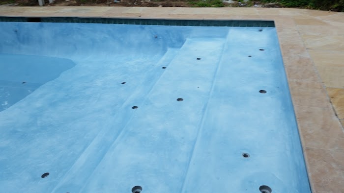 Modern Pools & Service