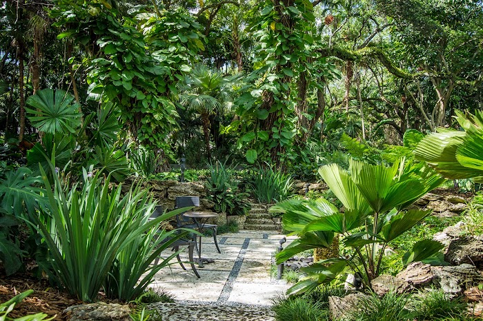 Orlando Comas: Comas Design Group