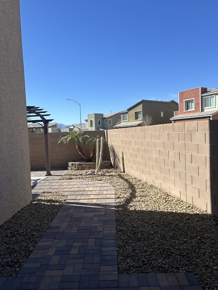 Desert Palms Landscaping