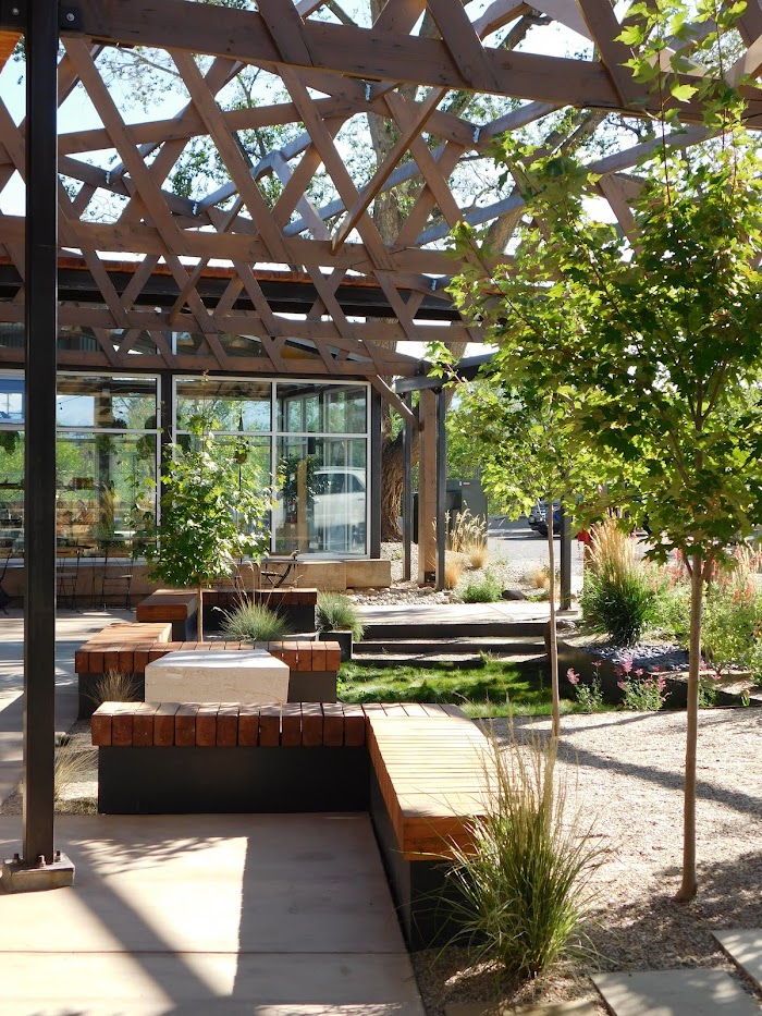 Serquis & Associates