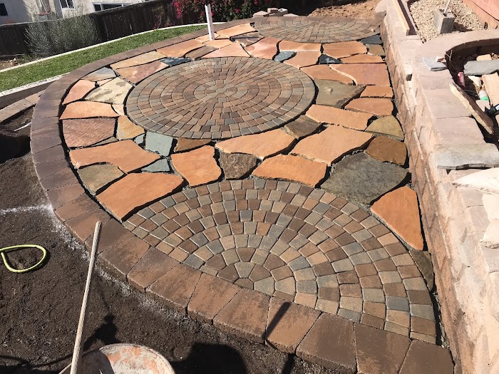 Forest Brown Hardscape