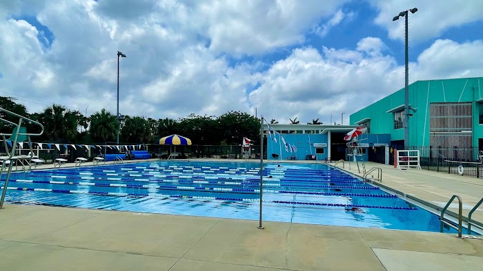 Gibson Park Public Pool