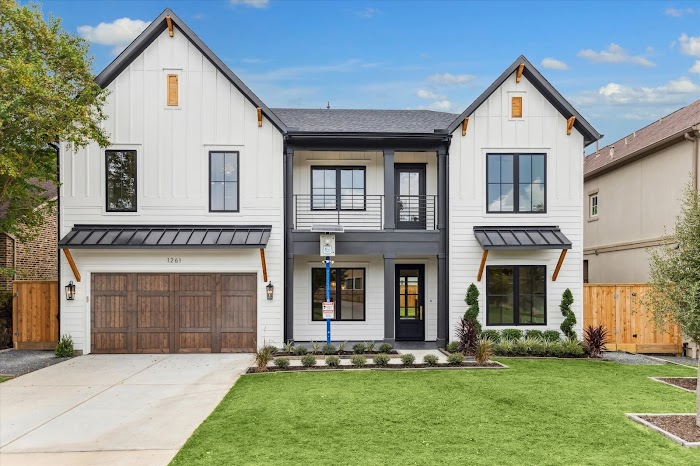 Jamestown Estate Homes