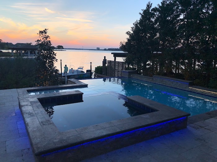 Aloha Swimming Pools inc.