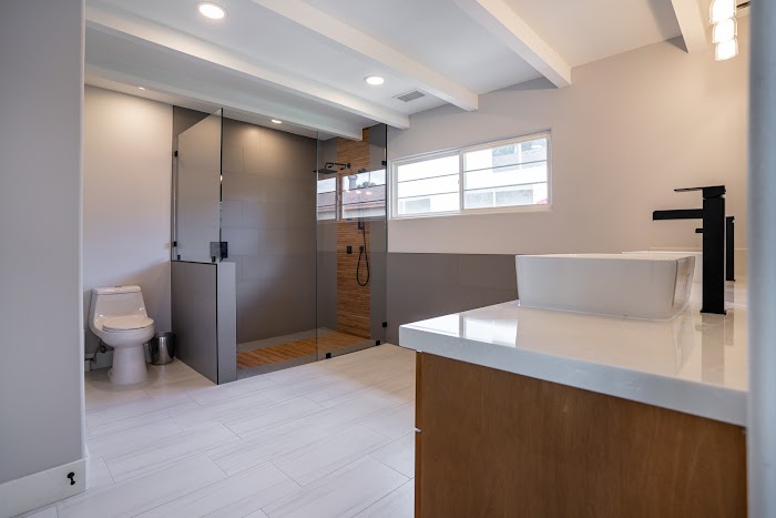 Creative Design & Build Inc